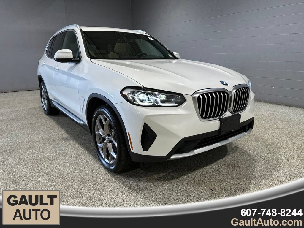 Used 2022 BMW X3 xDrive30i w/ Premium Package AWD/4WD image 1