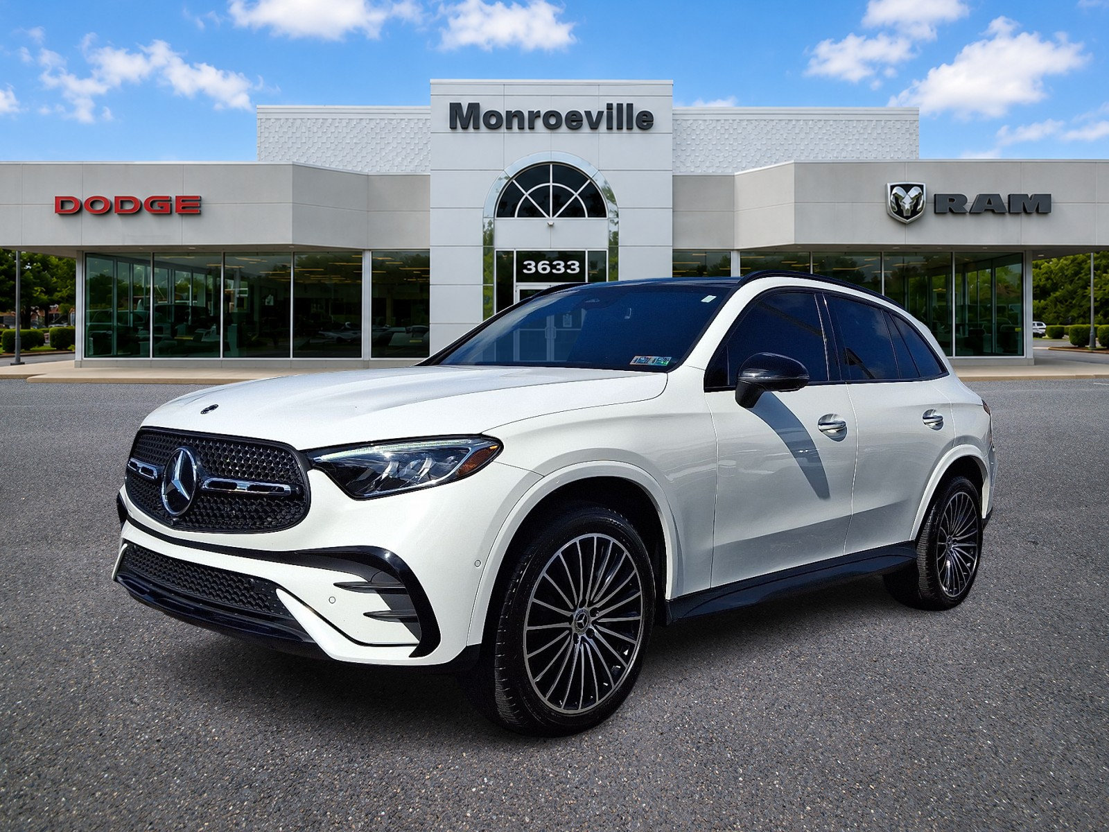 Used 2024 Mercedes-Benz GLC 300