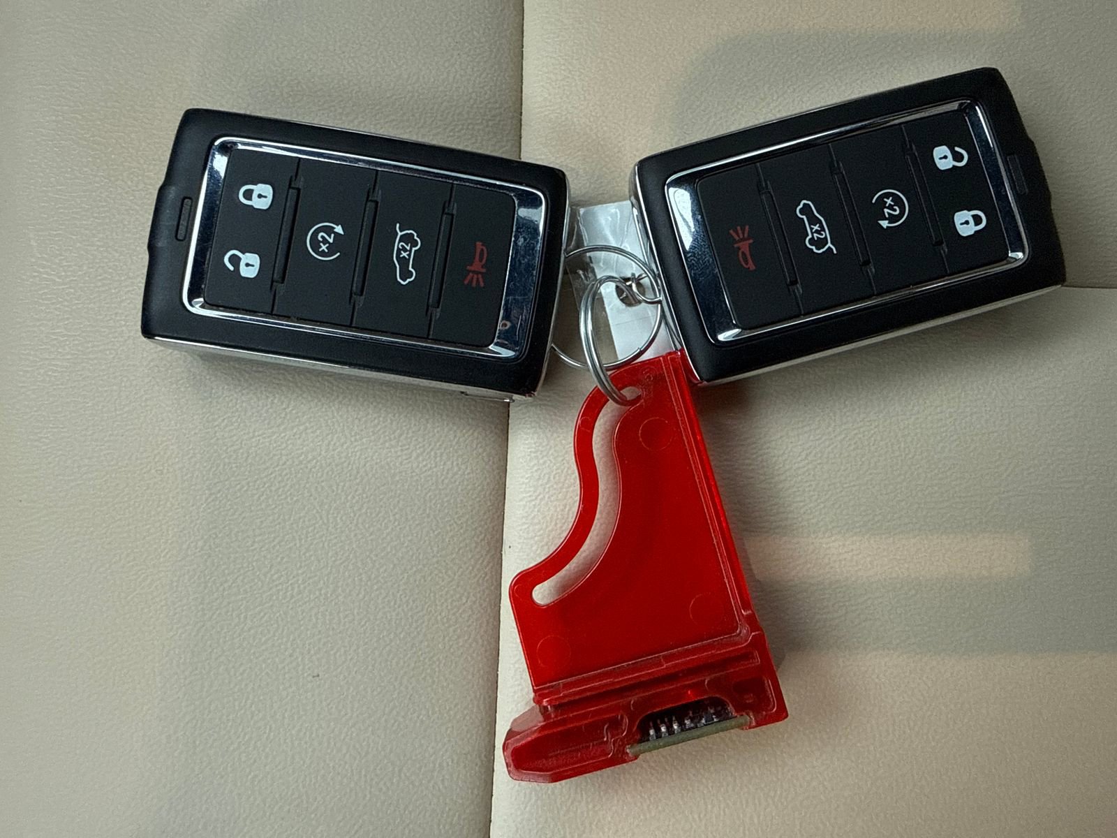 Used 2025 Jeep Grand Cherokee Limited w/ Black Appearance Package image 50