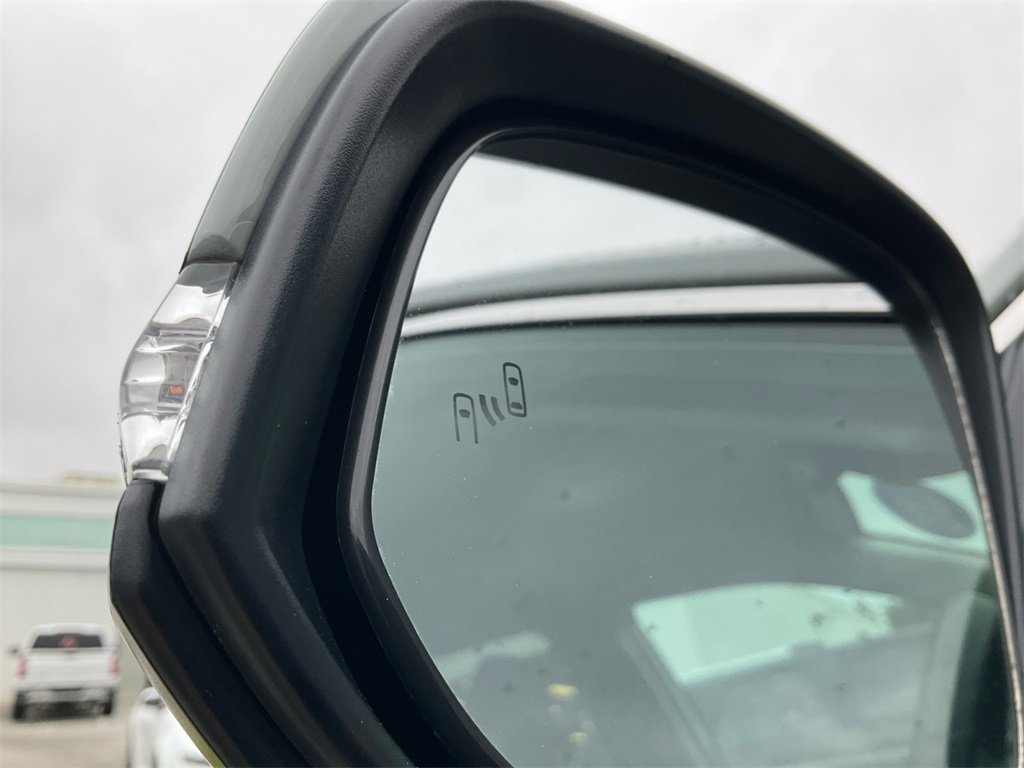 Used 2023 Toyota RAV4 XLE image 27