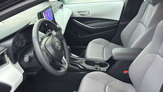 Used 2024 Toyota Corolla SE image 27