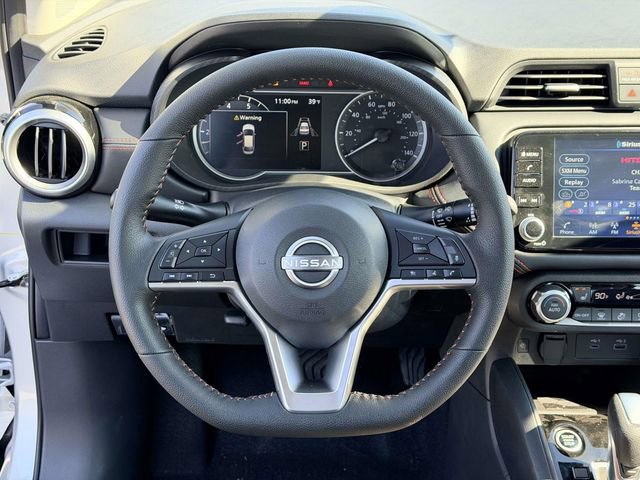 New 2025 Nissan Versa SR w/ Trunk Package image 18