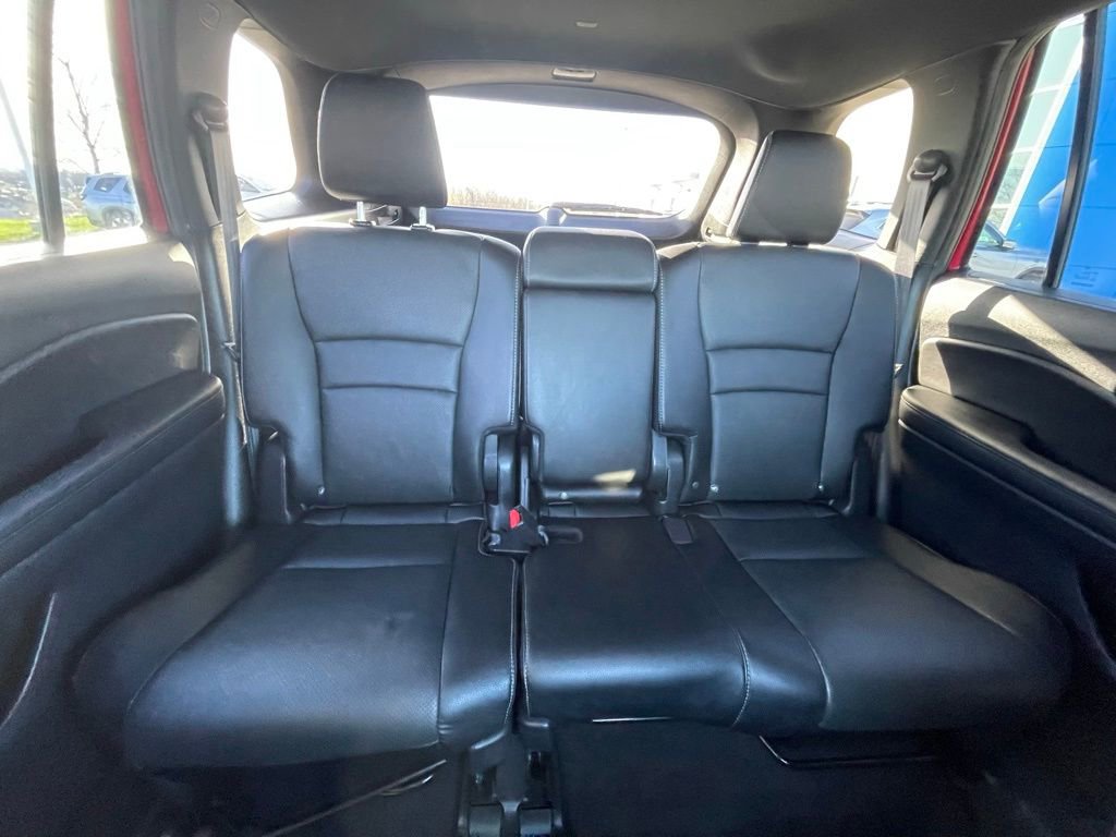 Used 2023 Honda Passport EX-L image 15
