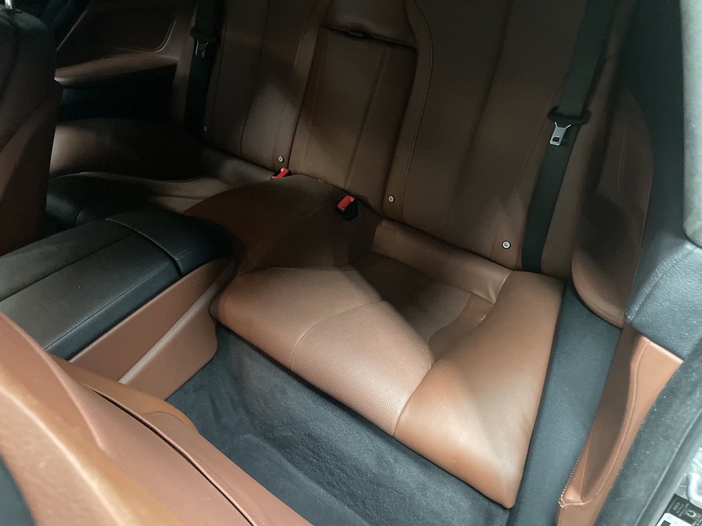 Used 2012 BMW 650i Coupe image 30