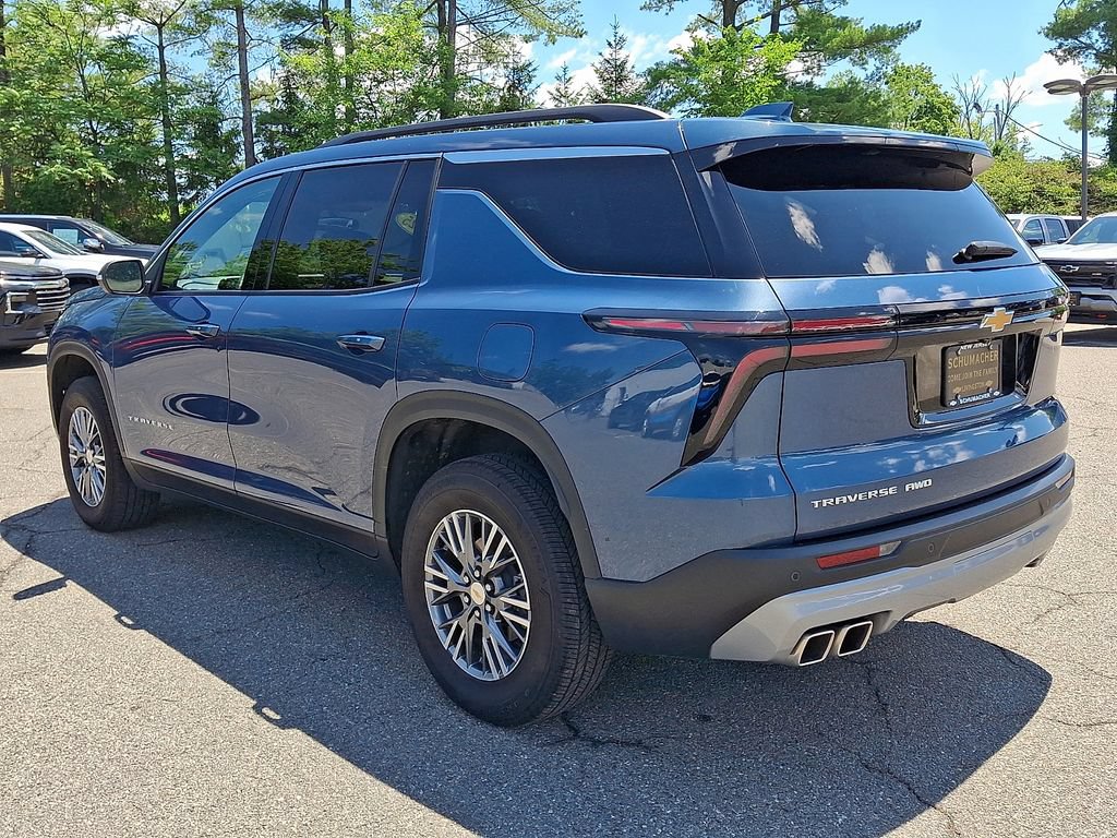 Certified 2025 Chevrolet Traverse LT AWD/4WD image 4
