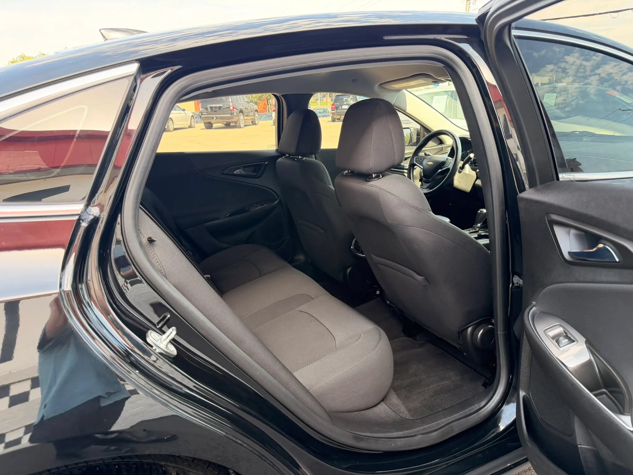 Used 2016 Chevrolet Malibu LT FWD image 26