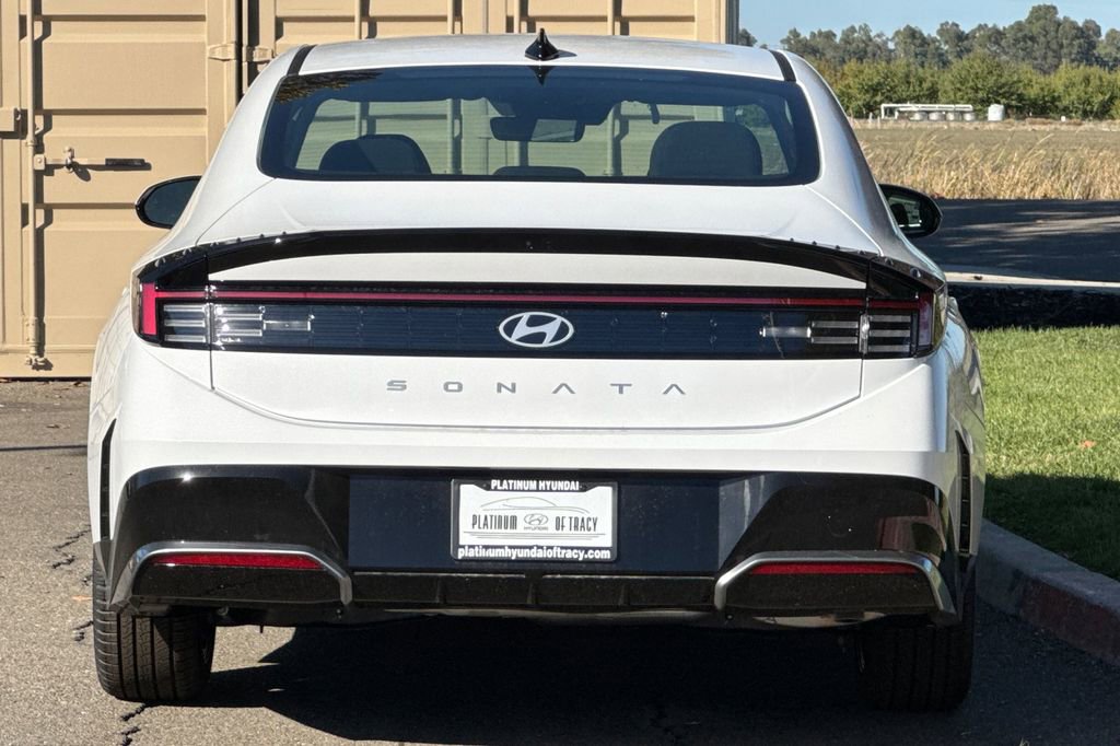 New 2026 Hyundai Sonata SEL FWD image 5