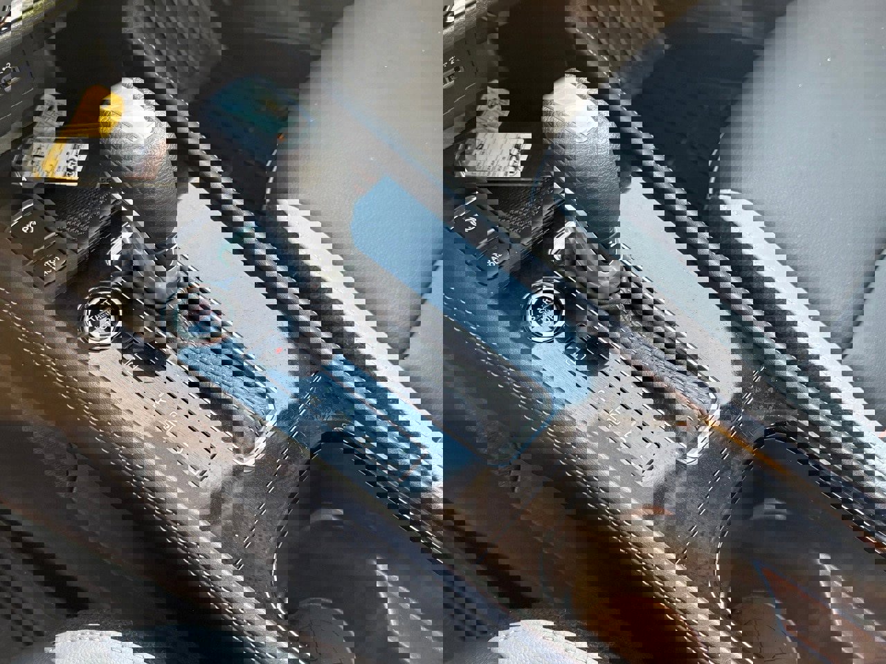 Certified 2024 Nissan Kicks SR w/ SR Premium Package image 19