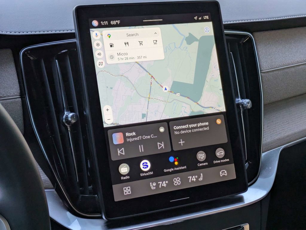 New 2025 Volvo XC90 B6 Ultra image 24