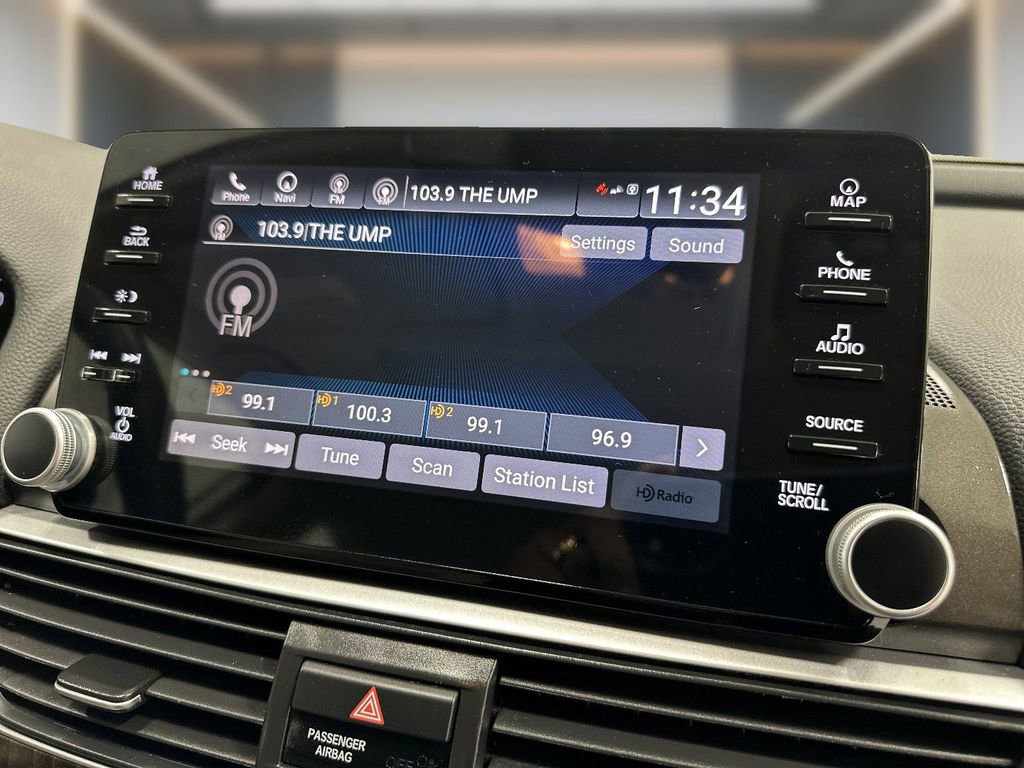Used 2019 Honda Accord Touring image 19