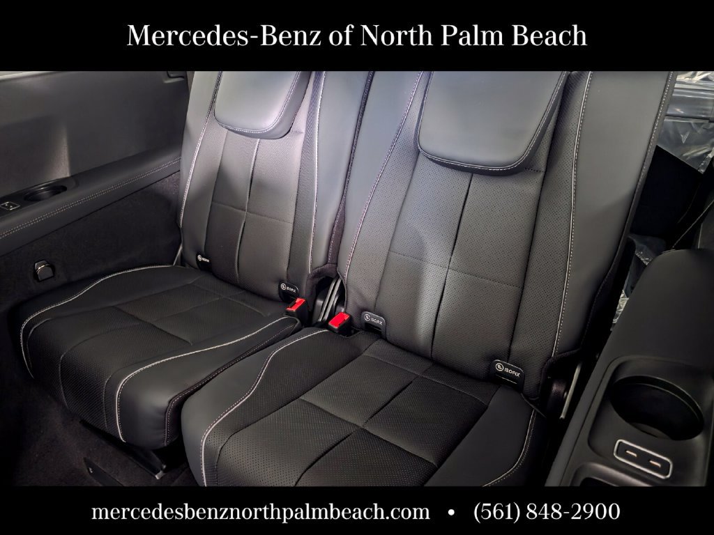 New 2026 Mercedes-Benz GLS 450 4MATIC image 16