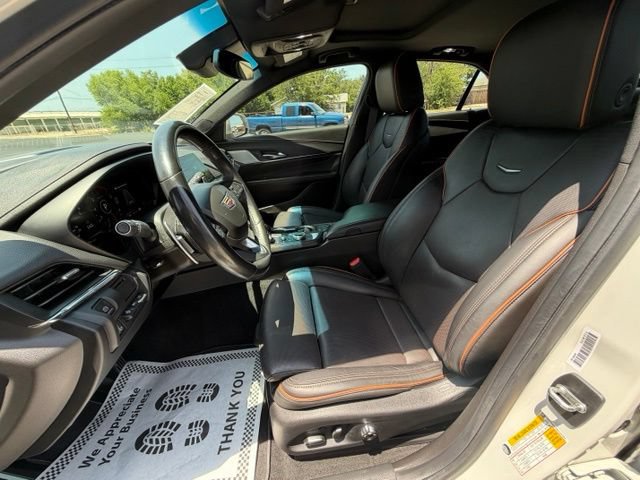 Used 2022 Cadillac CT4 V w/ Navigation Package RWD image 2