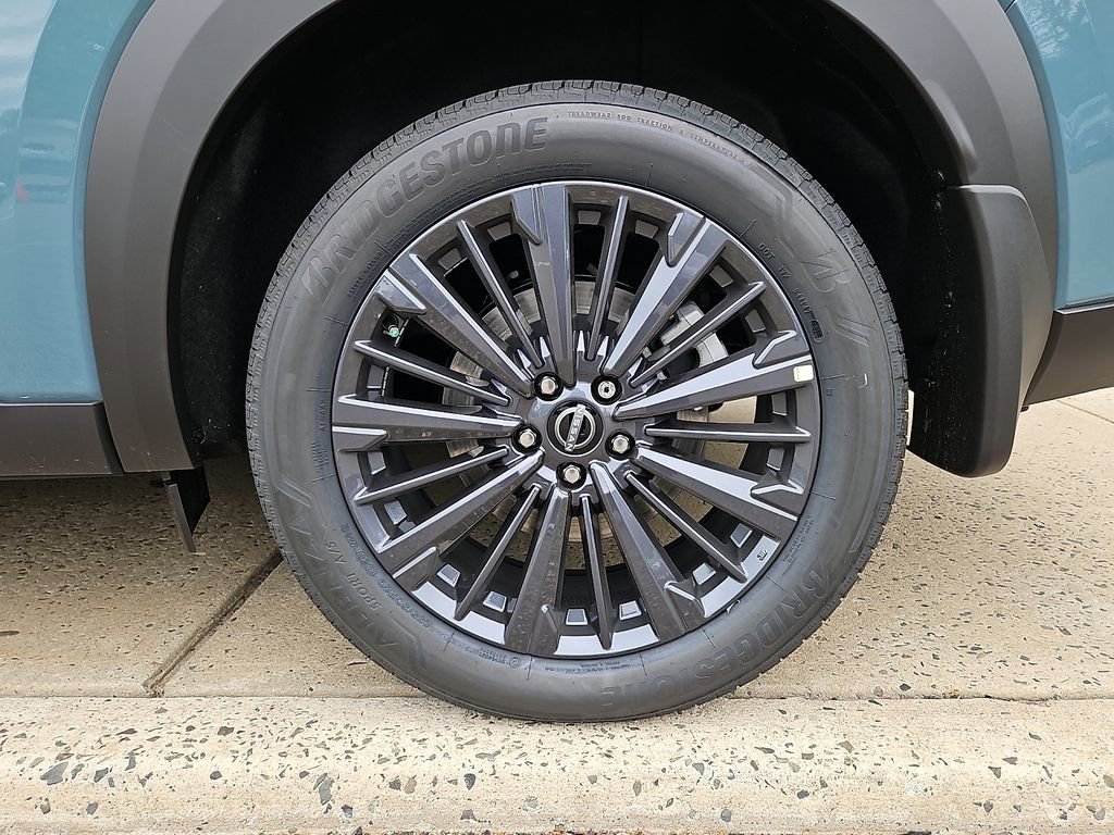 New 2026 Nissan Pathfinder SL w/ SL Premium Package AWD/4WD image 6