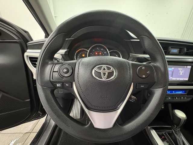 Used 2015 Toyota Corolla LE image 13