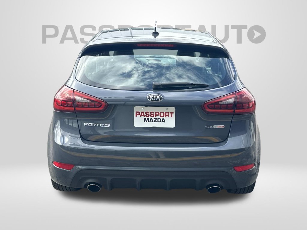 Used 2016 Kia Forte SX FWD image 3