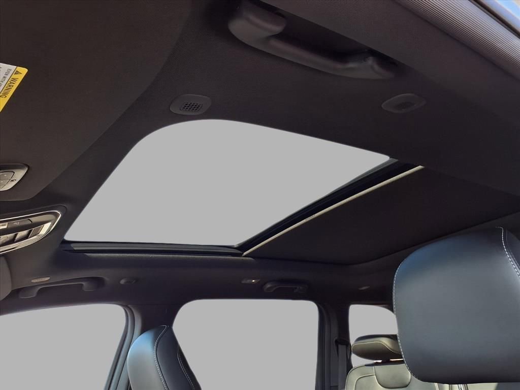 New 2025 Jeep Grand Cherokee Limited AWD/4WD image 22
