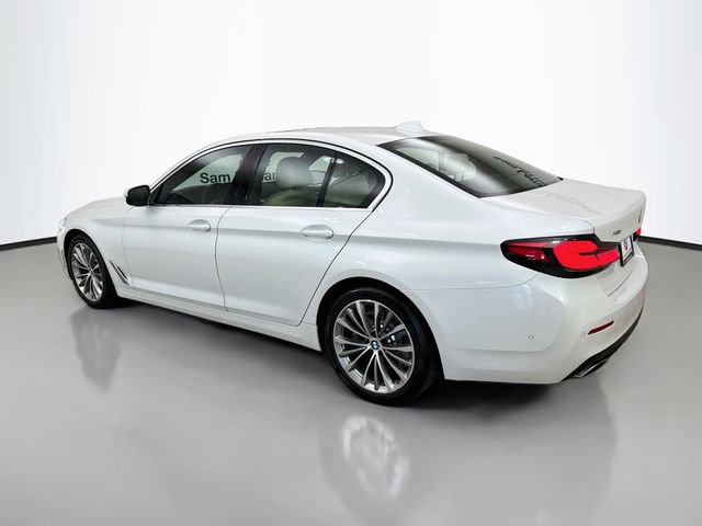 Used 2022 BMW 530i xDrive w/ Convenience Package AWD/4WD image 5