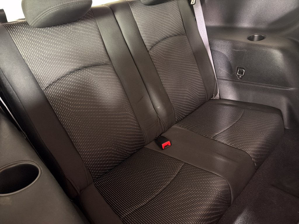 Used 2019 Dodge Journey SE FWD image 21
