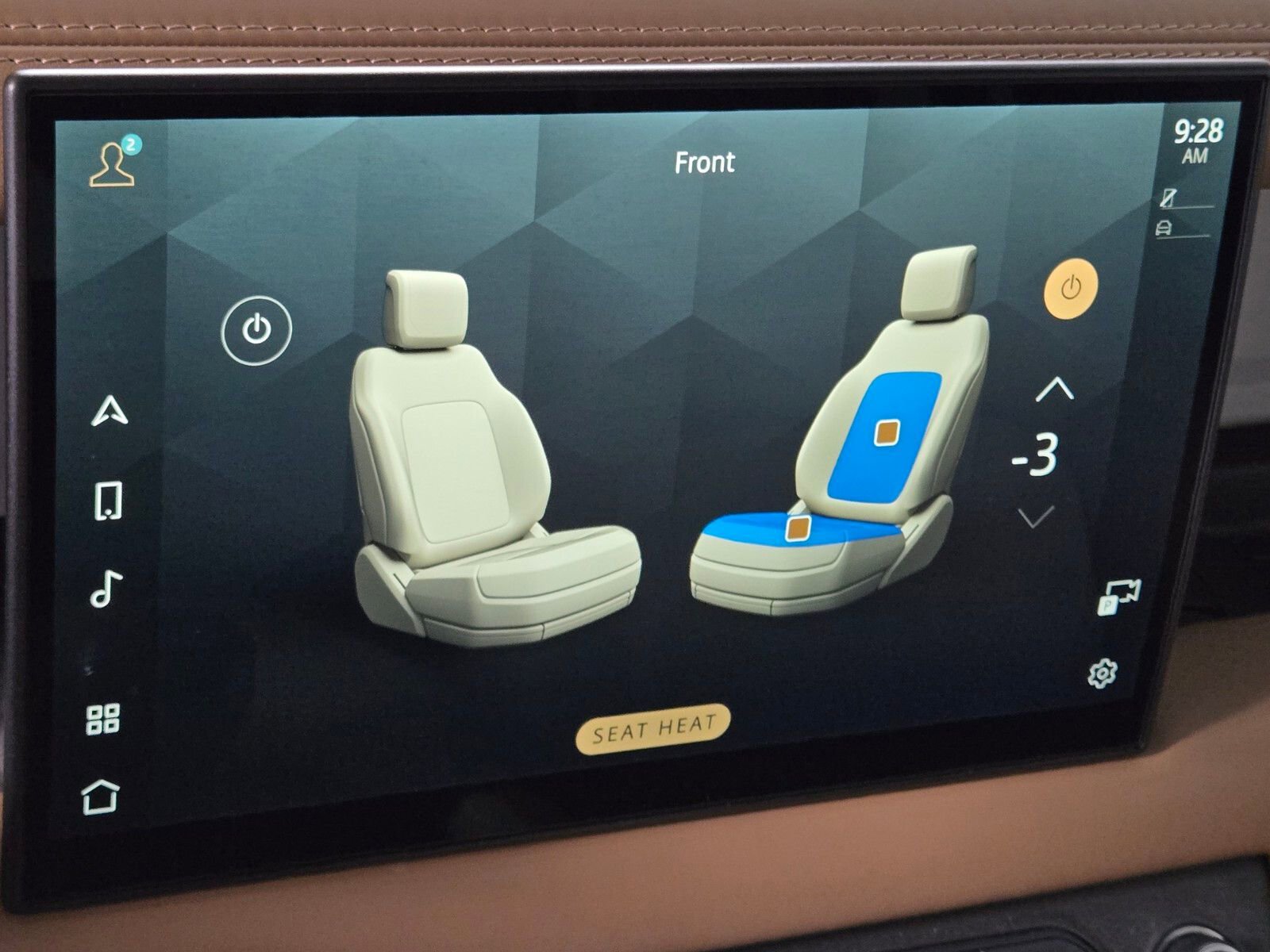 Used 2025 Land Rover Defender 110 X-Dynamic SE image 32