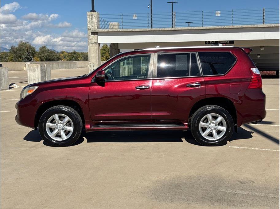 Used 2010 Lexus GX 460 image 4