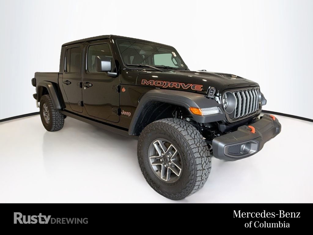 Used 2025 Jeep Gladiator Mojave w/ Convenience Group image 1