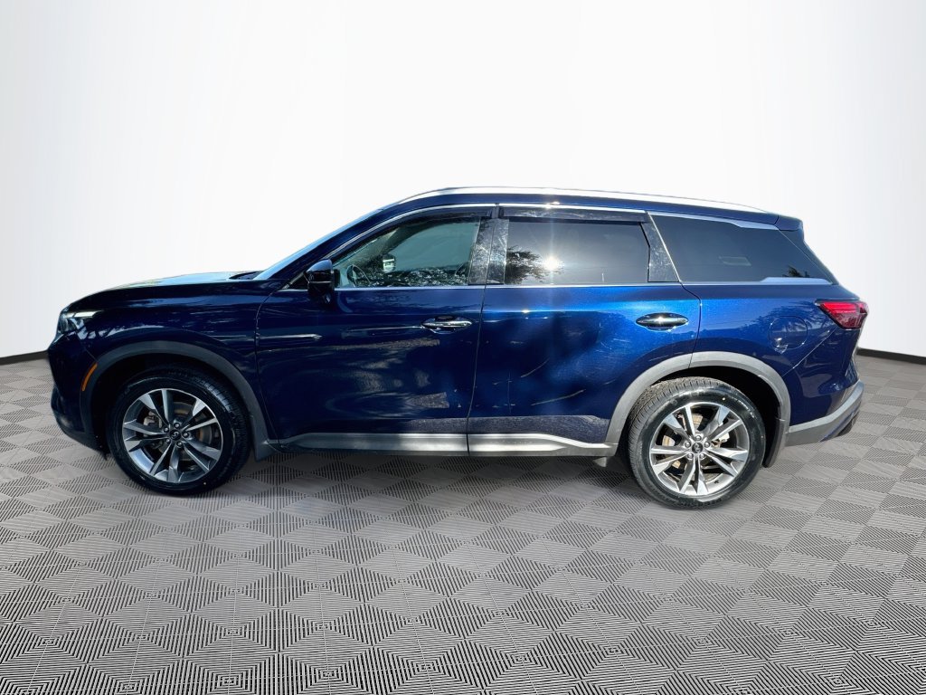Certified 2023 INFINITI QX60 Luxe w/ Vision Package AWD/4WD image 9