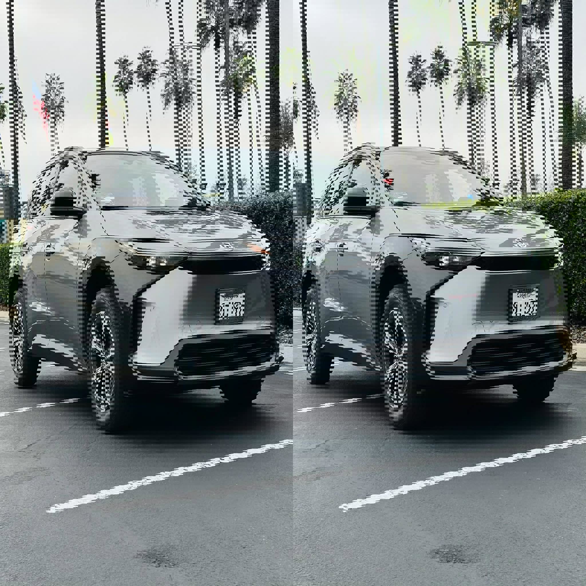 Used 2024 Toyota bZ4X XLE SPORT UTILITY 4D w/ Weather Package image 8