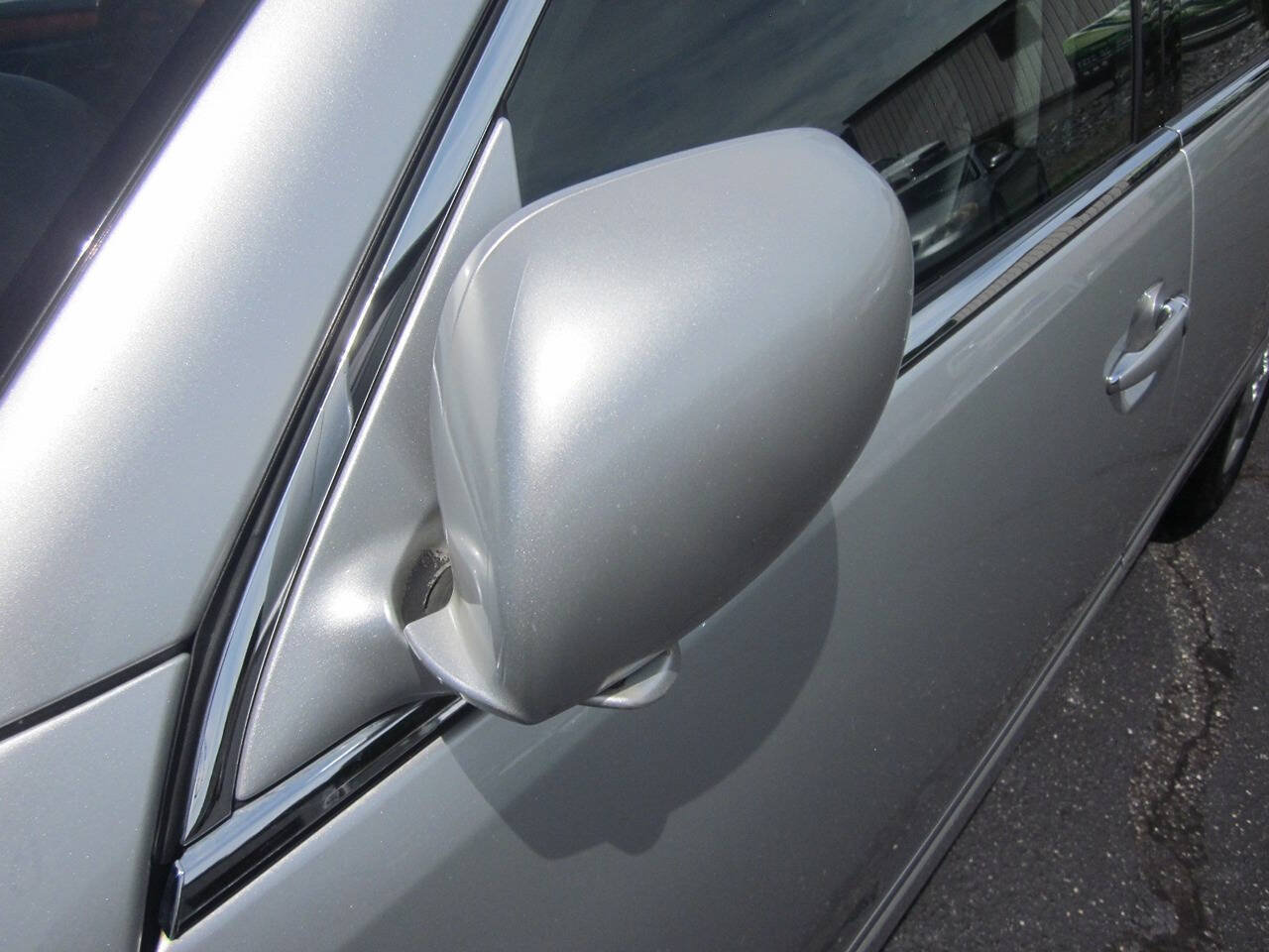 Used 2004 Lexus LS 430 RWD image 36