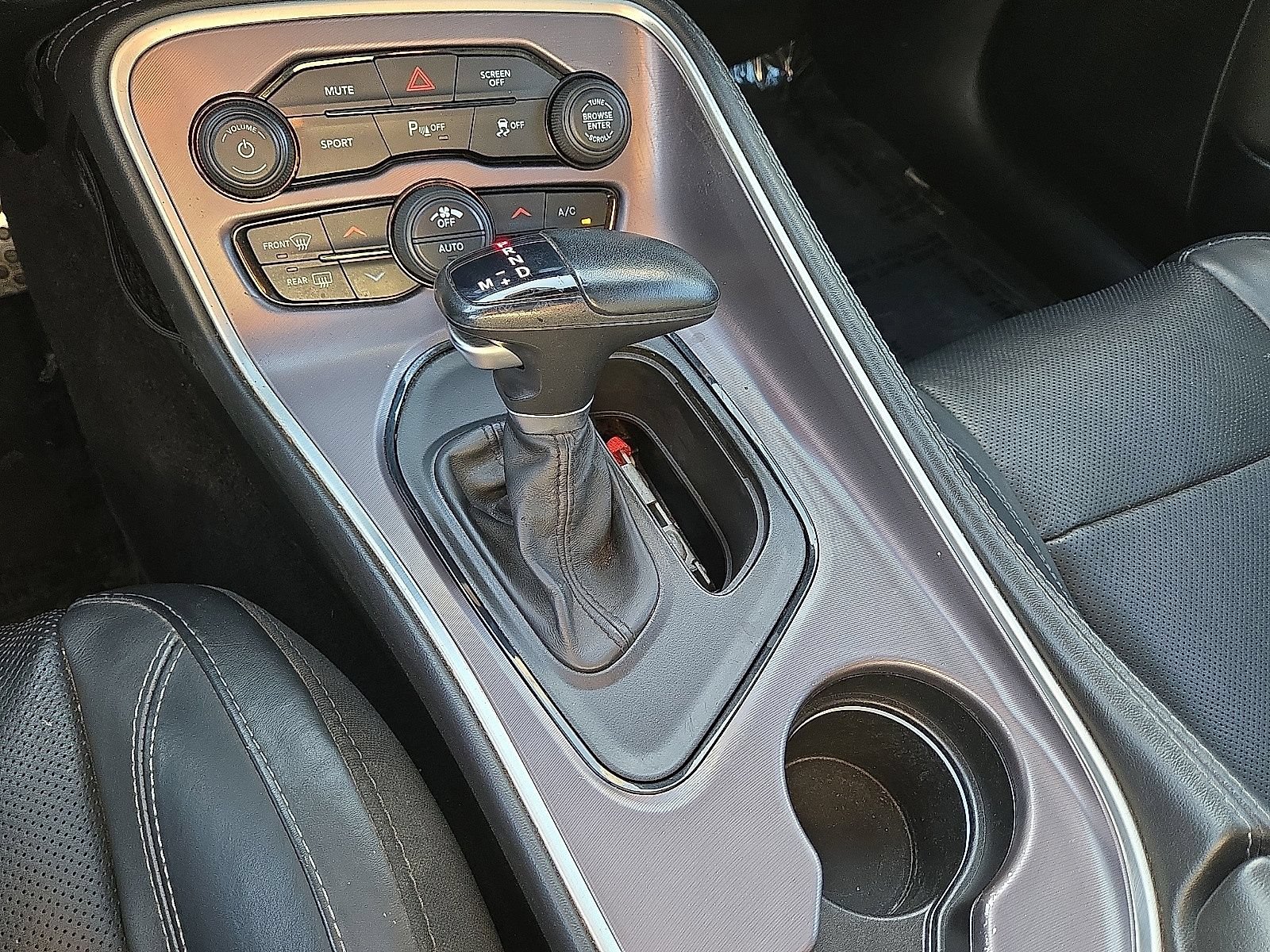 Used 2019 Dodge Challenger SXT w/ Plus Package AWD/4WD image 30