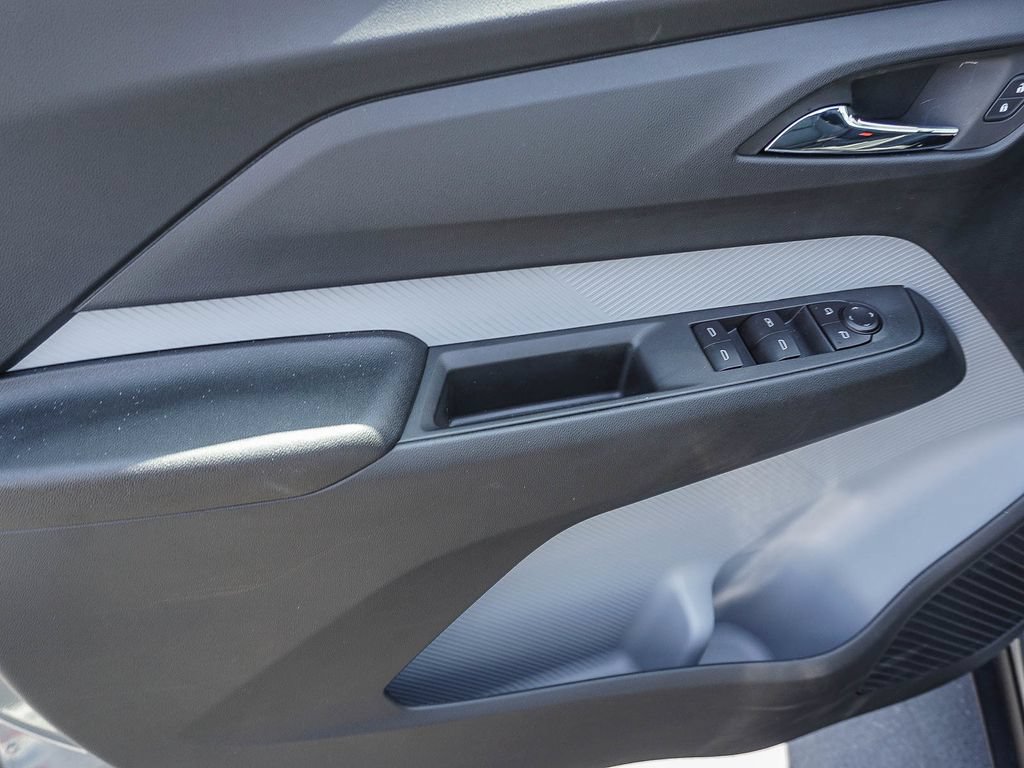 New 2027 Chevrolet Bolt RS w/ Technology Package FWD image 18