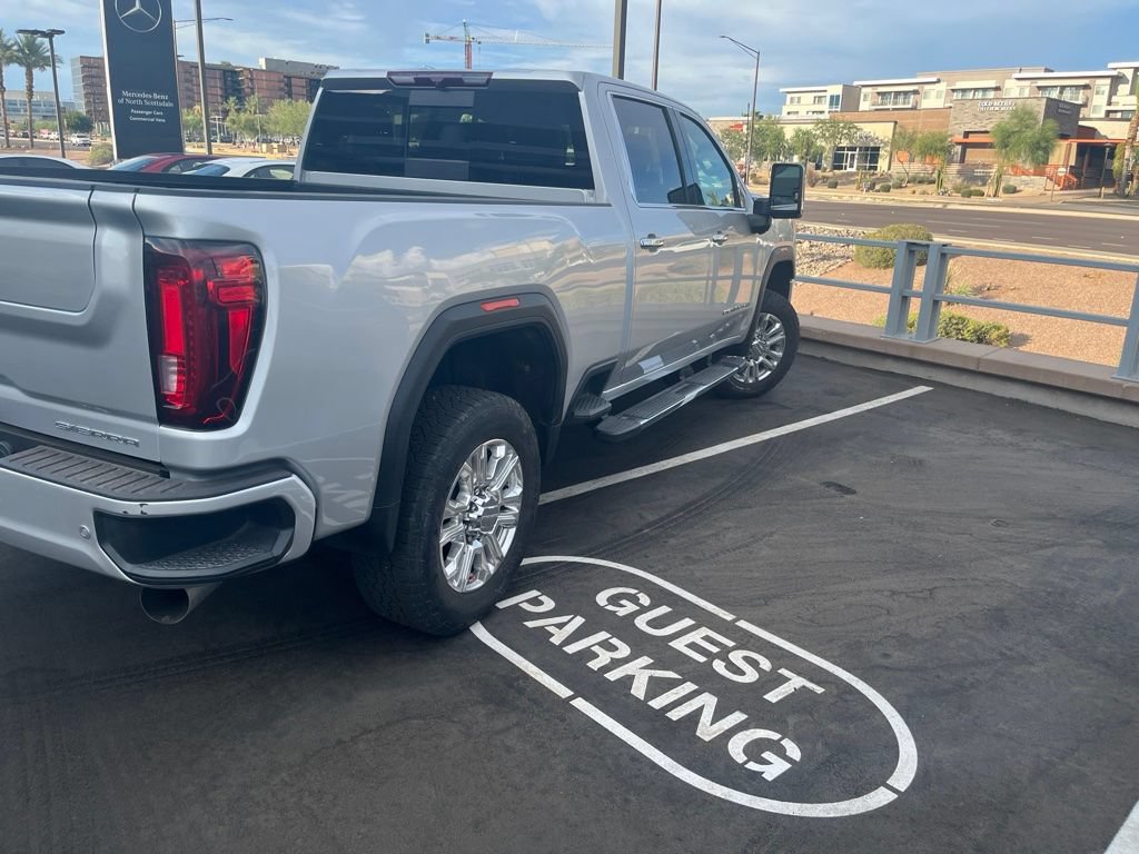 Used 2022 GMC Sierra 2500 Denali AWD/4WD image 4