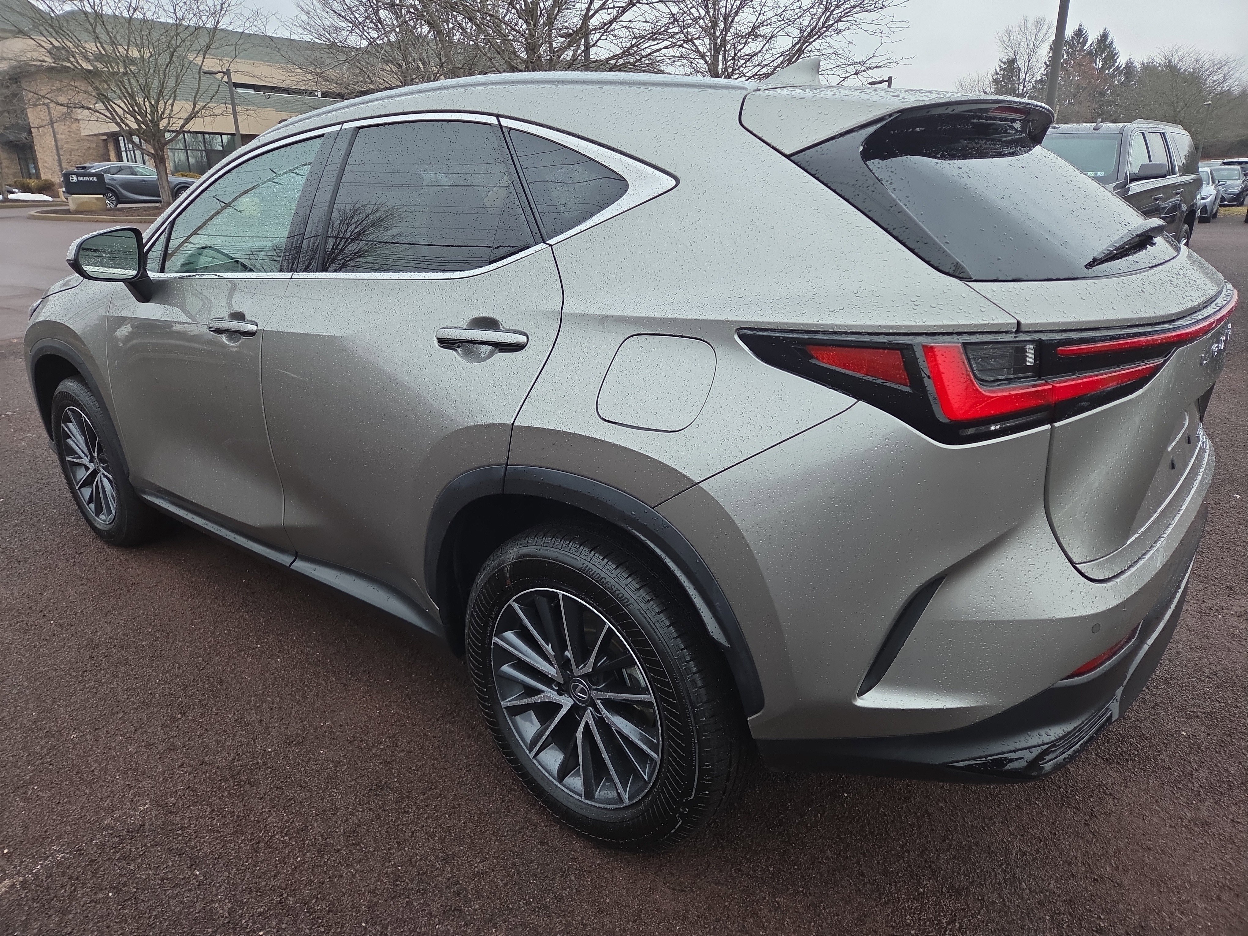 Certified 2025 Lexus NX 350 AWD w/ Accessory Package (2T) image 5