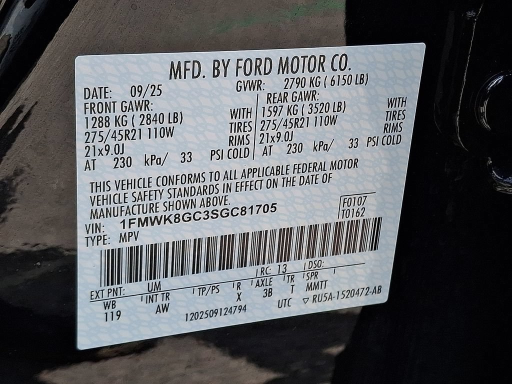 Used 2025 Ford Explorer ST w/ Sun And Sound Package AWD/4WD image 29