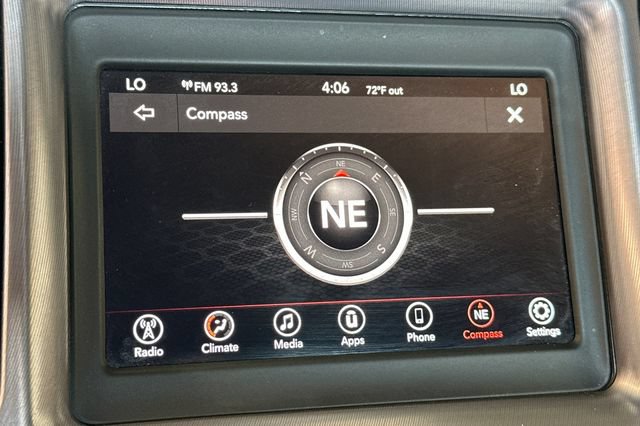 Used 2019 Dodge Challenger SXT RWD image 21