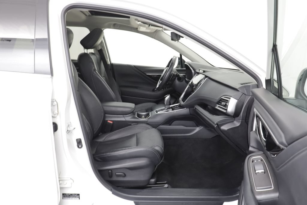 Used 2023 Subaru Outback Touring XT AWD/4WD image 19