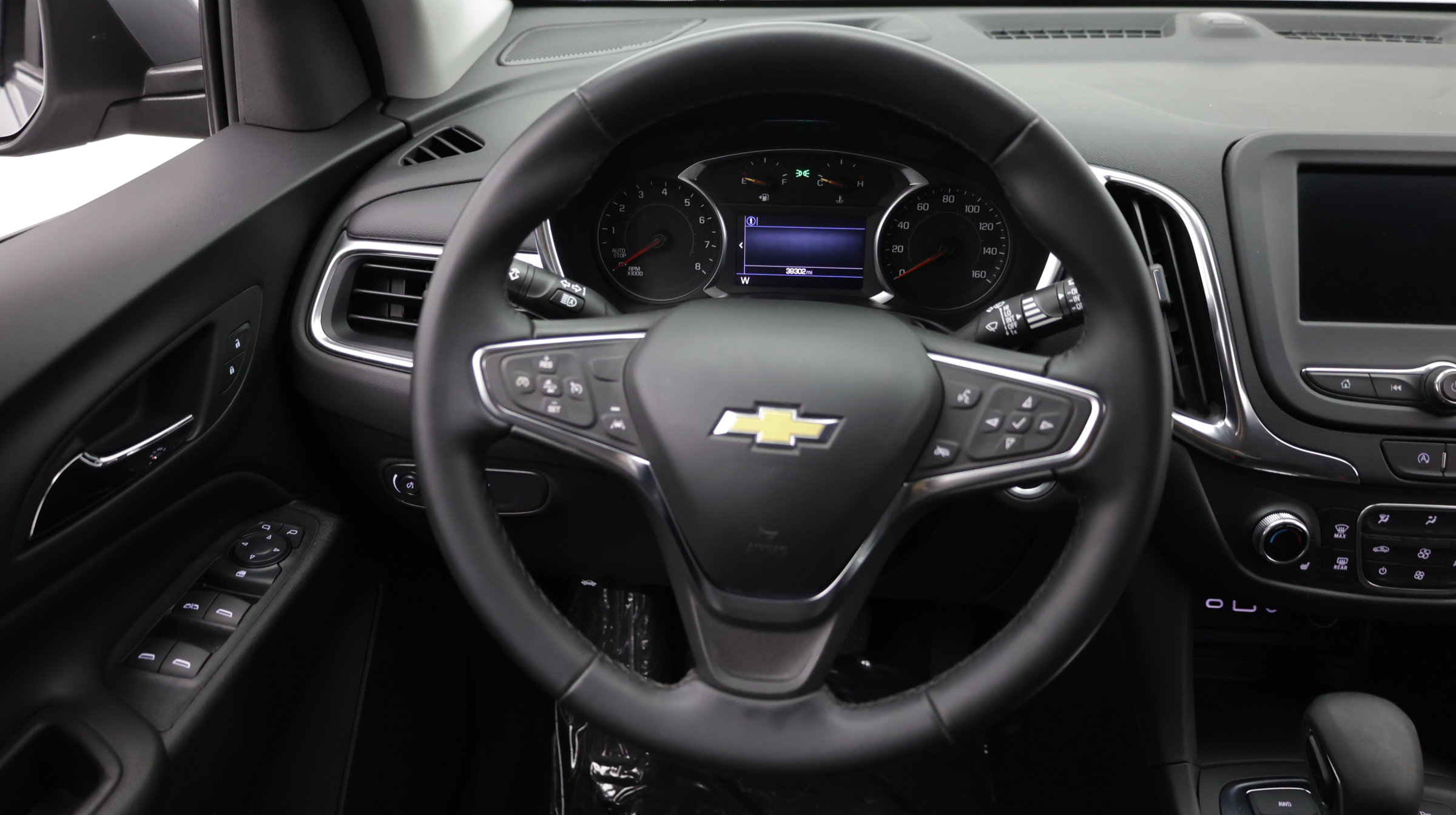 Used 2024 Chevrolet Equinox LT AWD/4WD image 30