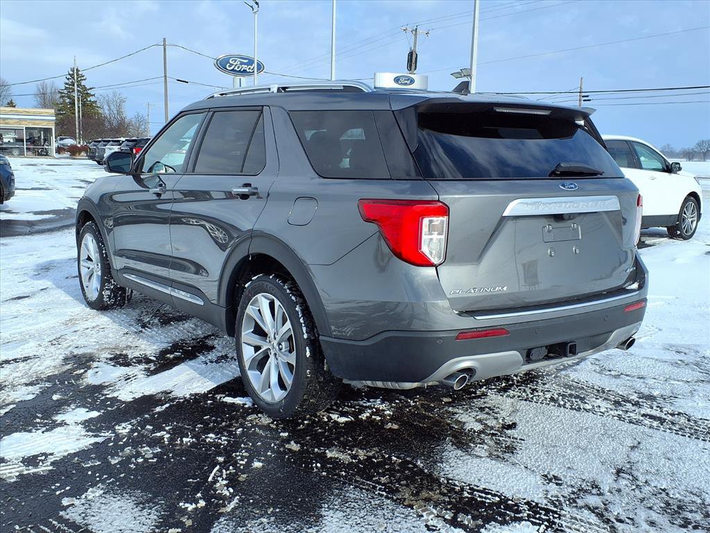Used 2023 Ford Explorer Platinum w/ Technology Package AWD/4WD image 5