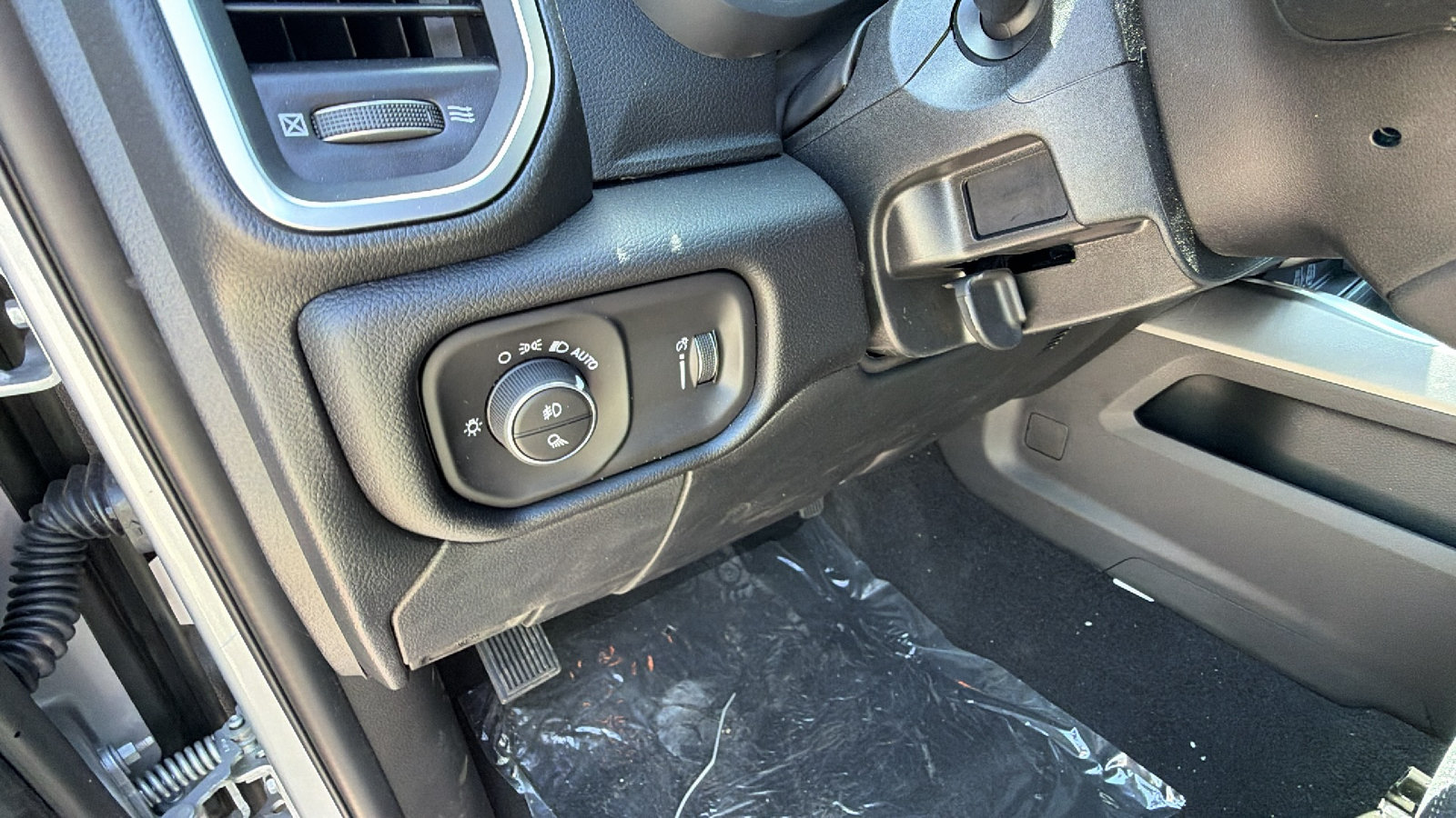 New 2026 RAM 2500 Big Horn AWD/4WD image 20