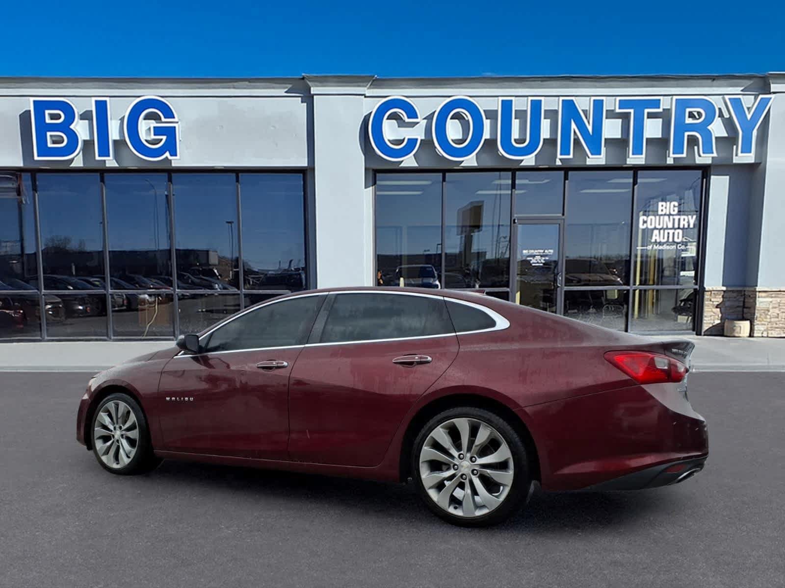 Used 2016 Chevrolet Malibu Premier w/ Driver Confidence Package II FWD image 5