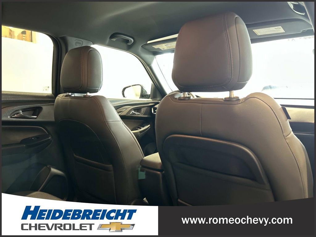 Certified 2022 Chevrolet TrailBlazer RS FWD image 30