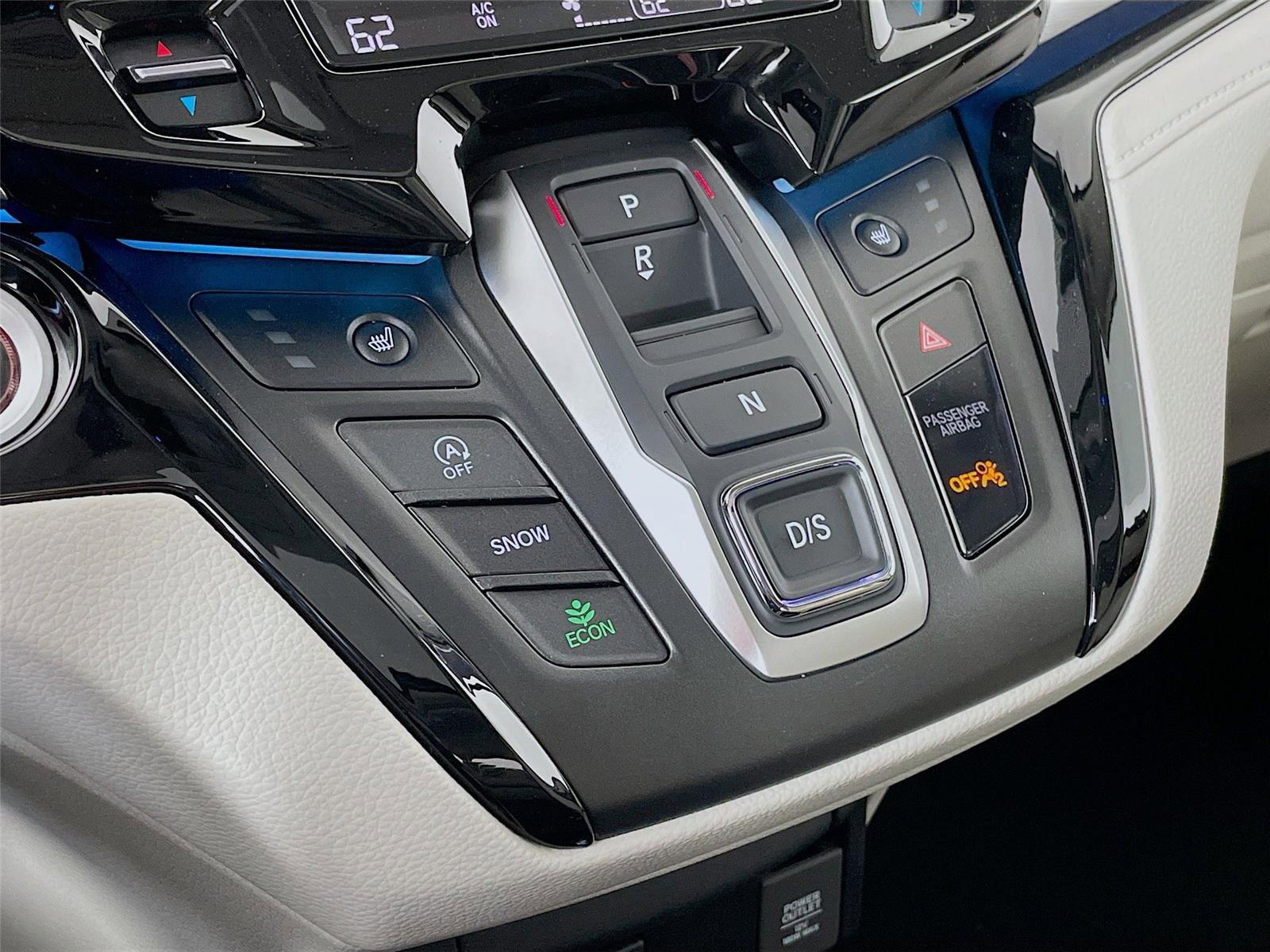 New 2026 Honda Odyssey Touring image 16
