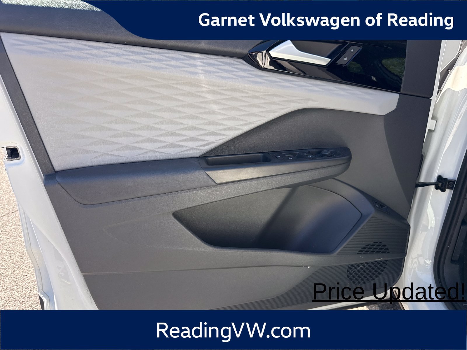 Used 2023 Volkswagen Taos S FWD image 11