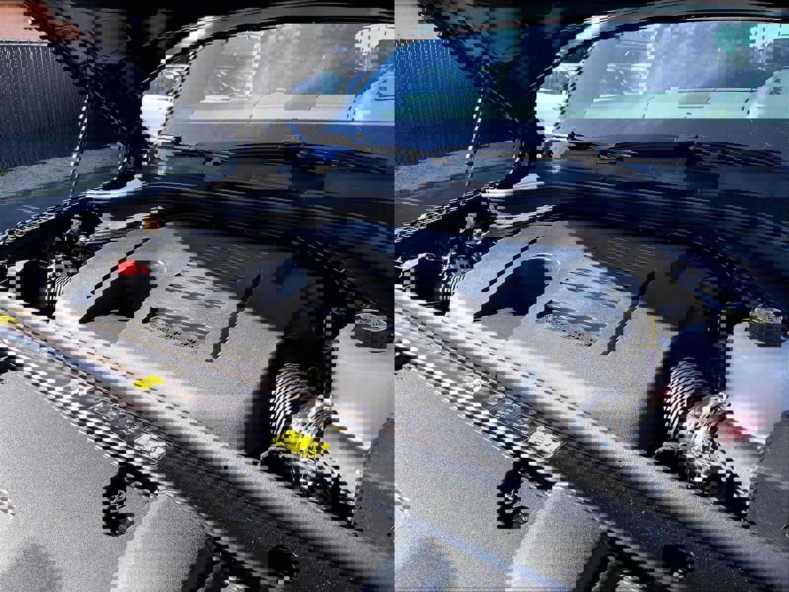 New 2026 Land Rover Range Rover SE image 32