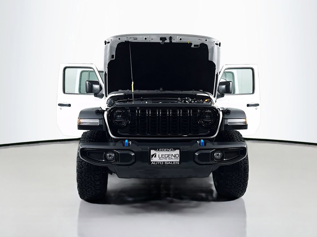 Used 2024 Jeep Wrangler Unlimited AWD/4WD image 23