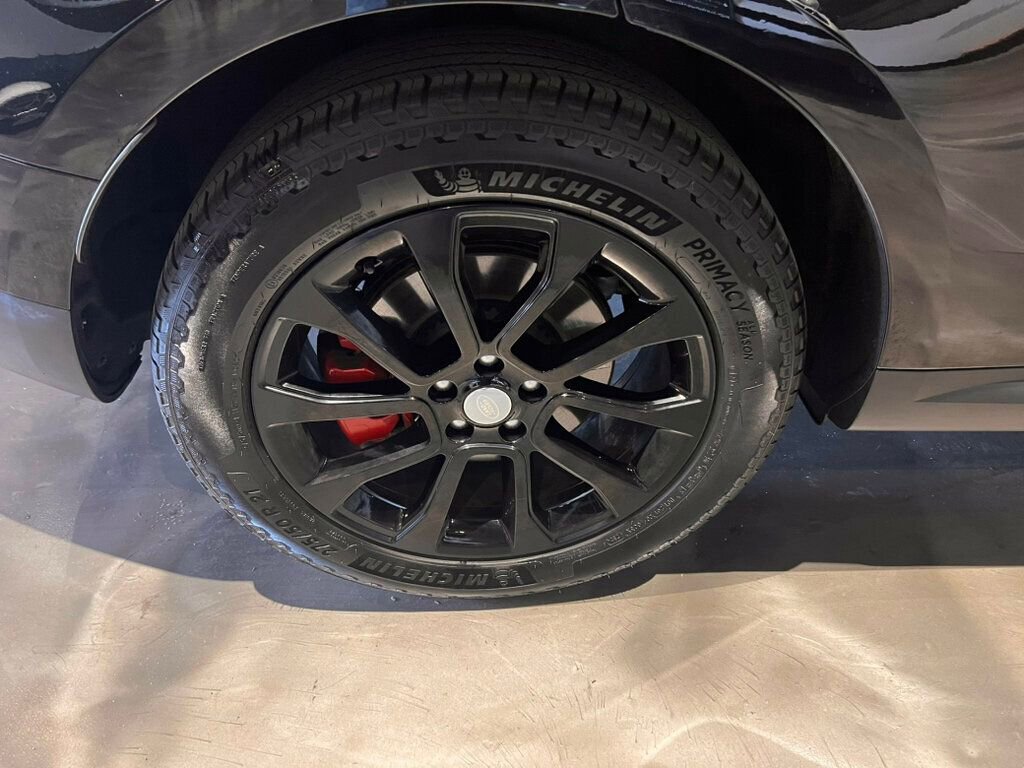 Used 2023 Land Rover Range Rover SE AWD/4WD image 12
