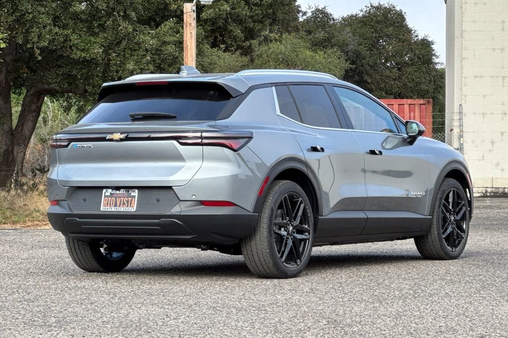 New 2026 Chevrolet Equinox EV LT w/ LPO, Blackout Package image 4