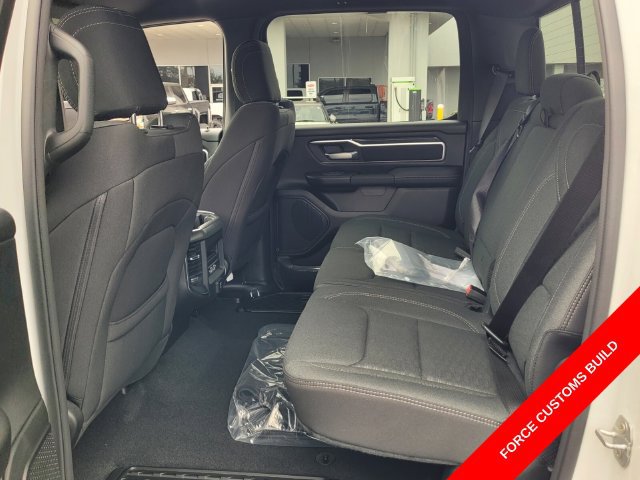 New 2026 RAM 1500 Big Horn AWD/4WD image 12