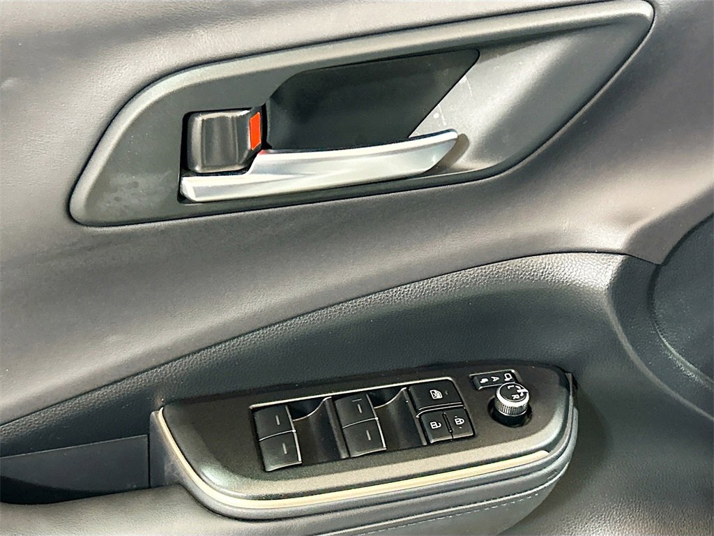 Used 2023 Toyota Crown XLE image 15