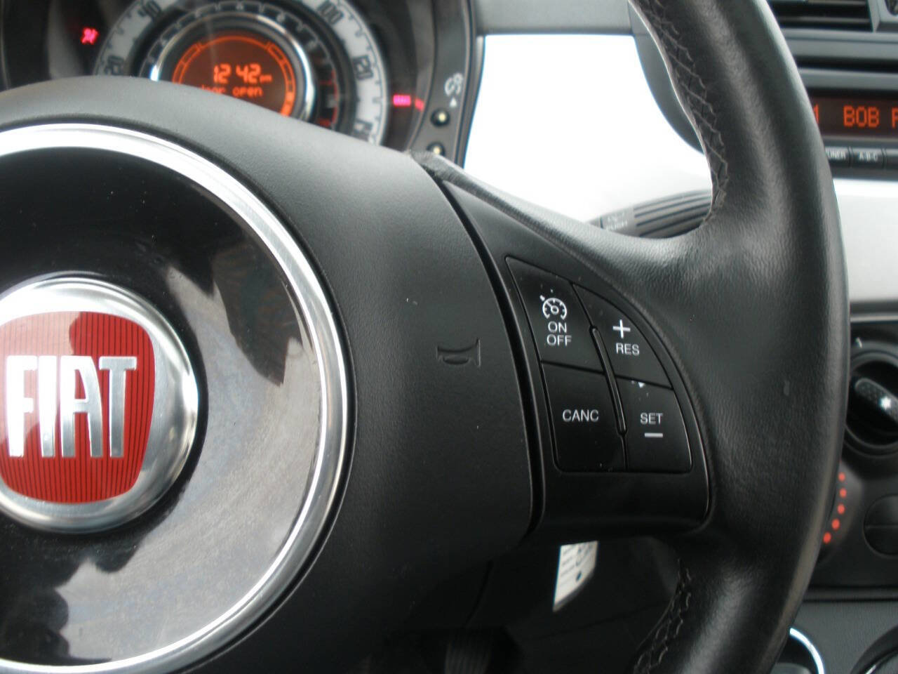 Used 2013 FIAT 500 Pop image 29