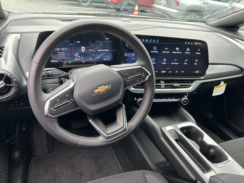 New 2026 Chevrolet Equinox EV LT image 12